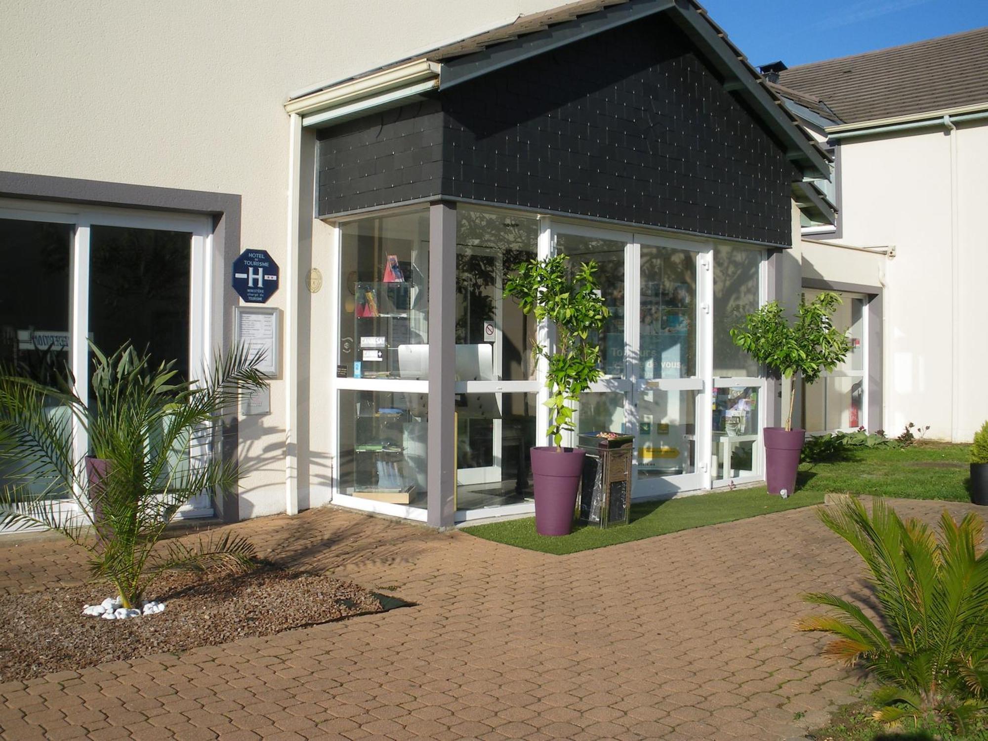 The Originals City, Hotel La Terrasse, Tours Nord Exterior photo